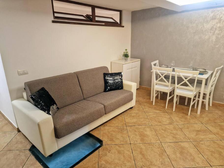 Casa Vacanza Castello Cagliari Bagian luar foto