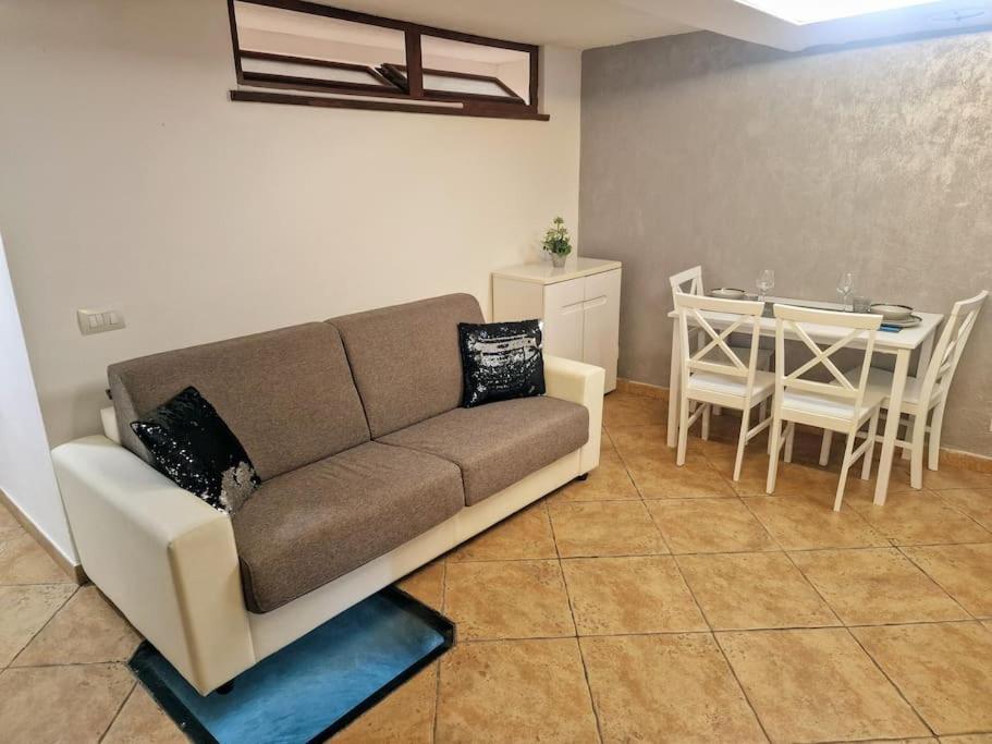Casa Vacanza Castello Cagliari Bagian luar foto